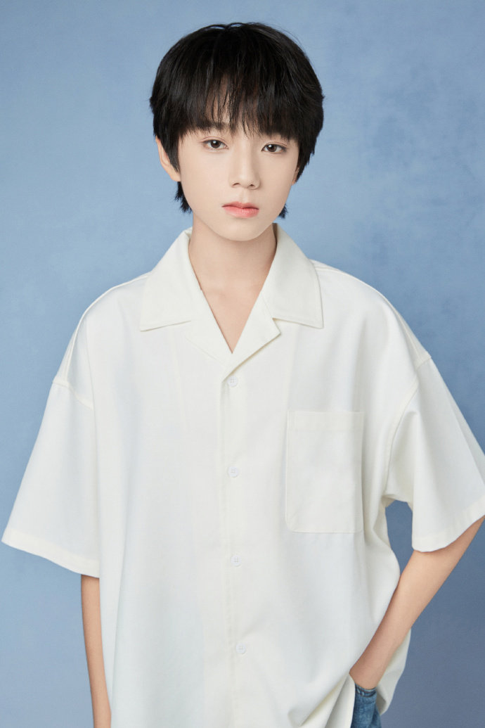 Foto Resmi 2024